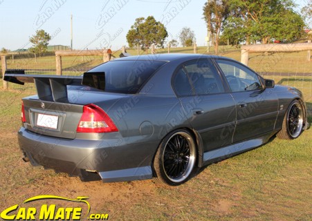 vz commodore body kit